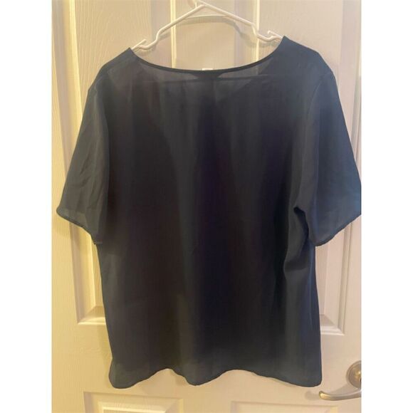 Christopher & Banks Petite Women's XL Navy V-Neck Short Sleeve Blouse - Picture 3 of 5